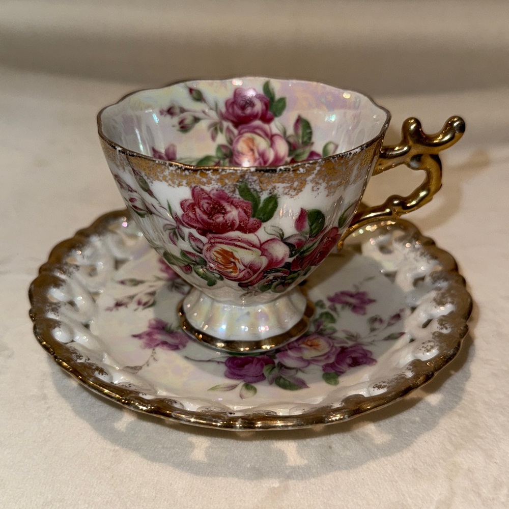 Floral Gold-Trimmed Porcelain Mug